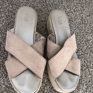 Neutral platform shoes